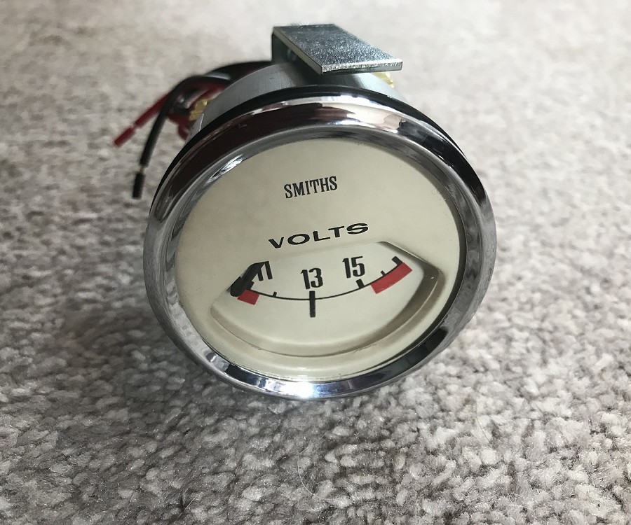 Classic Smiths Magnolia Voltmeter