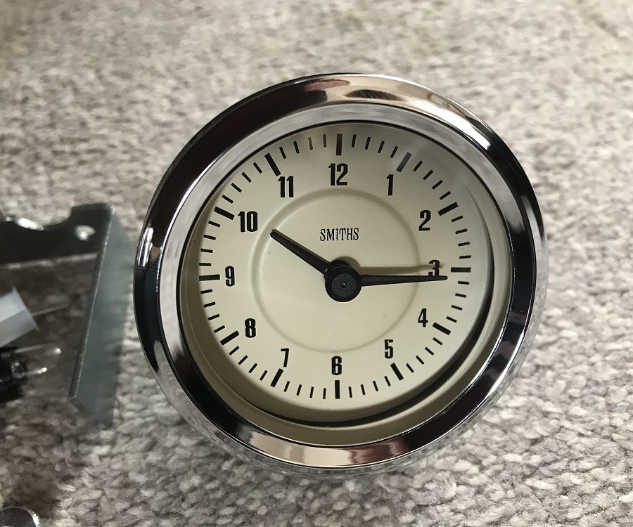 Classic Magnolia Clock